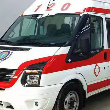 饶平非急救护送病人转院租赁救护车的优缺点对比